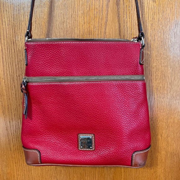 Dooney and Bourke Crossbody, red leather - Picture 12 of 13